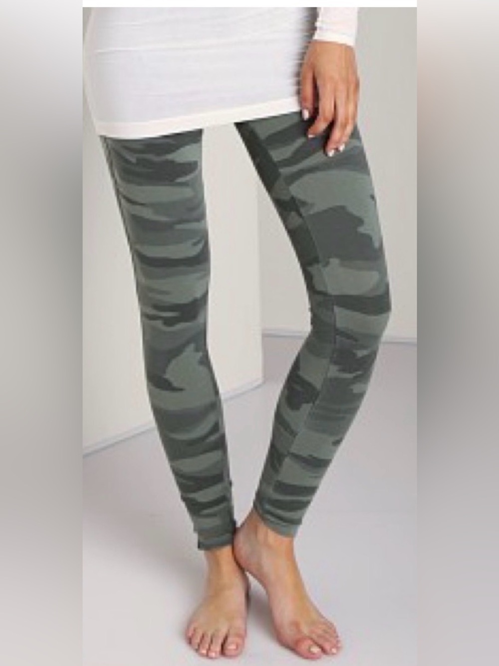 Splendid Olive & Charcoal Camo Leggings